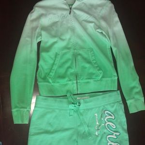 Aeropostale line green ombré sweat set